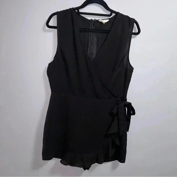 Entro Romper - Picture 1 of 3